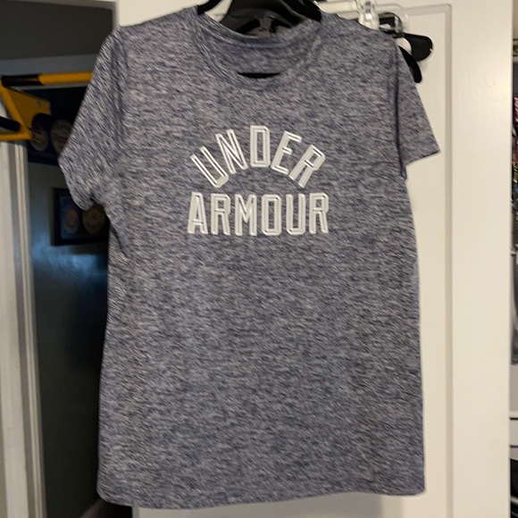 Under Armour Tops - Women’s large/xlarge t shirt dry fit
